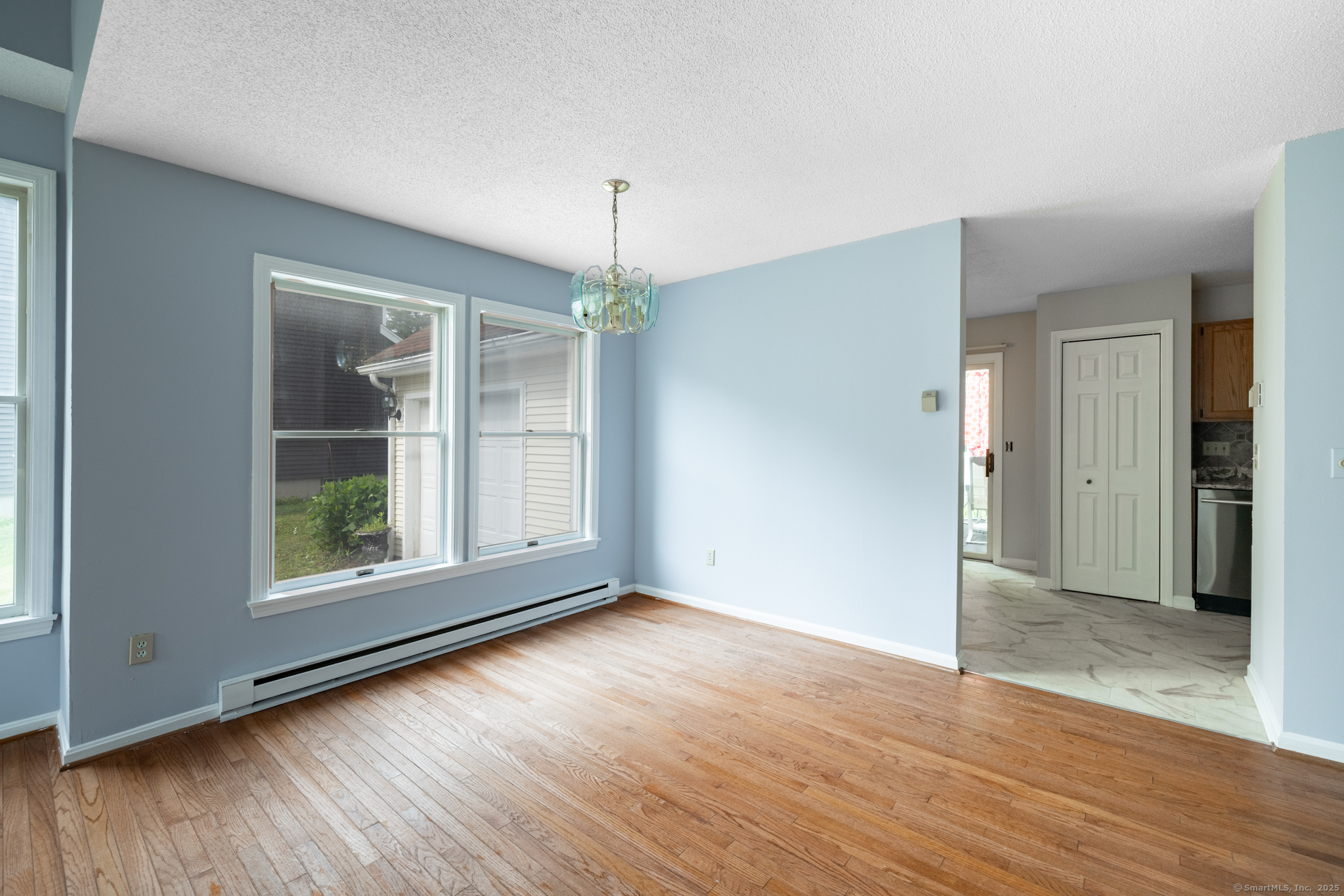 27 Ascot Lane