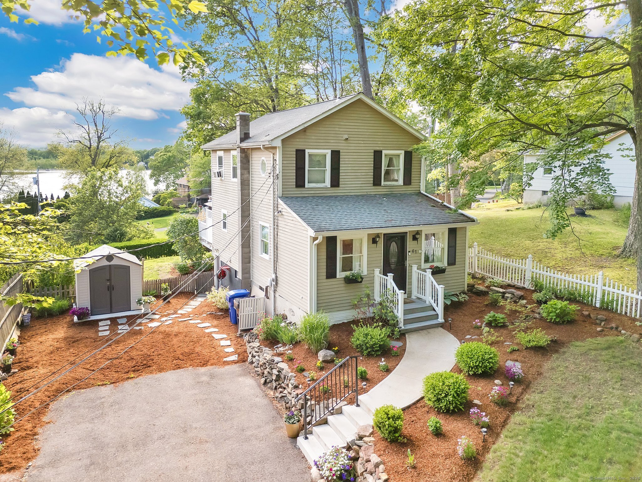 61 Pine Road