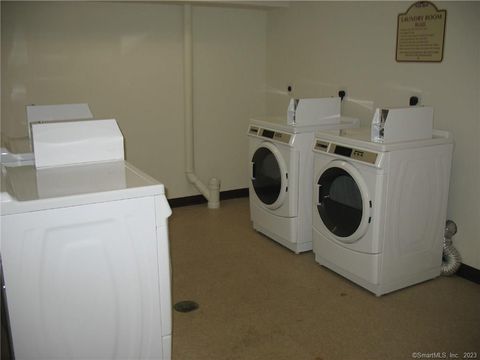 Tiny photo for 7 New Street #305, Danbury, CT 06810 (MLS # 24143103)