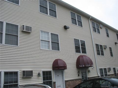 Tiny photo for 7 New Street #305, Danbury, CT 06810 (MLS # 24143103)
