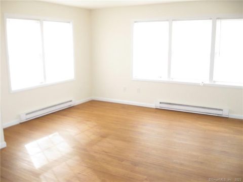 Tiny photo for 7 New Street #305, Danbury, CT 06810 (MLS # 24143103)