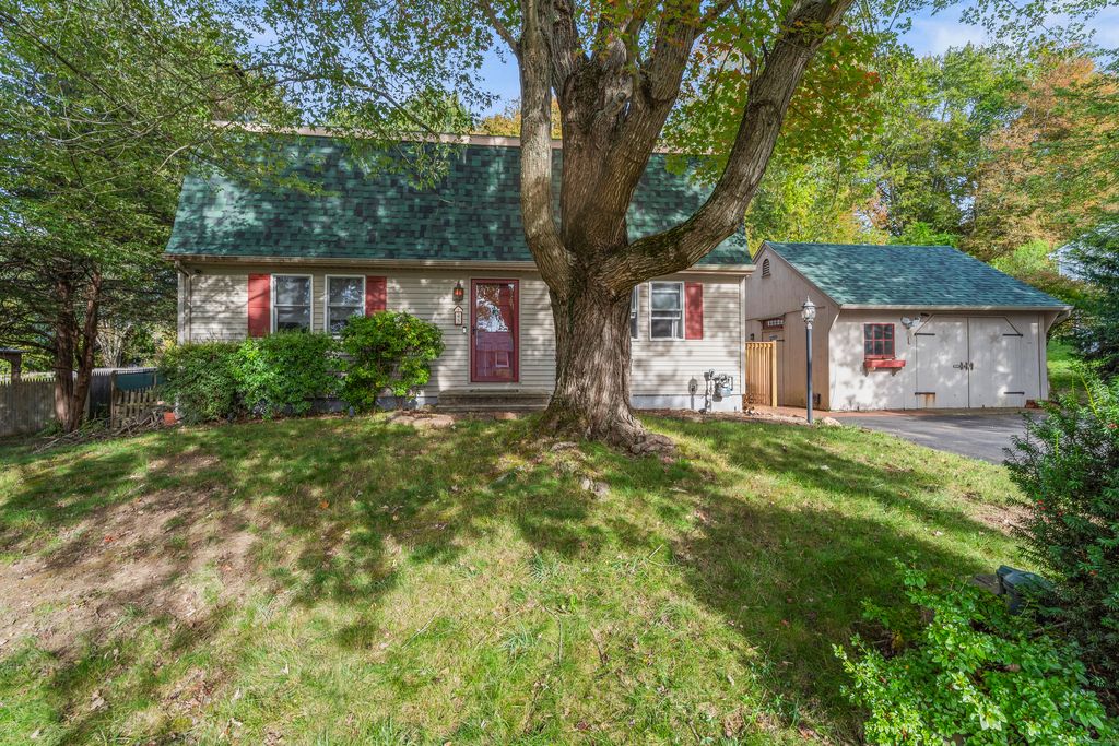 Photo of 45 Forest Drive, Montville, CT 06382 (MLS # 24130932)