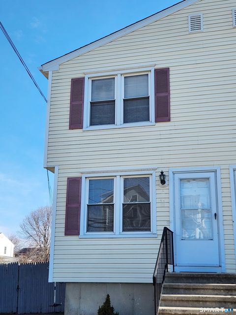 Photo of 164 Meadowview Avenue, Stratford, CT 06615 (MLS # 24163940)