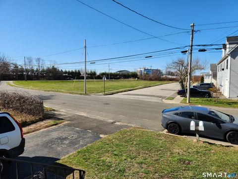 Tiny photo for 164 Meadowview Avenue, Stratford, CT 06615 (MLS # 24163940)