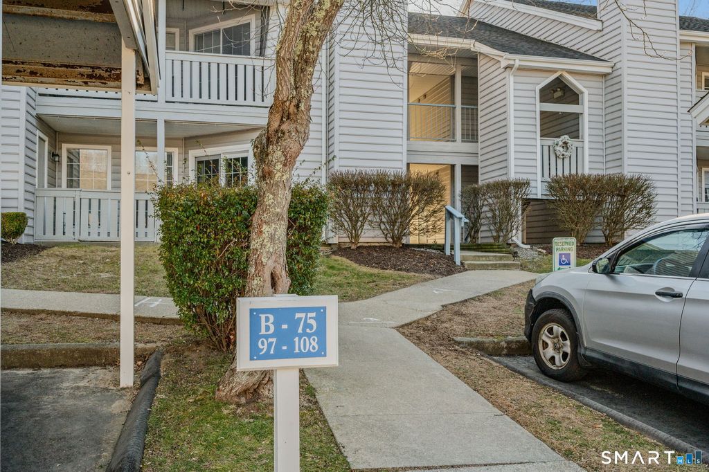 Photo of 75 Crown Knoll Court #APT 107, Groton, CT 06340 (MLS # 24146242)