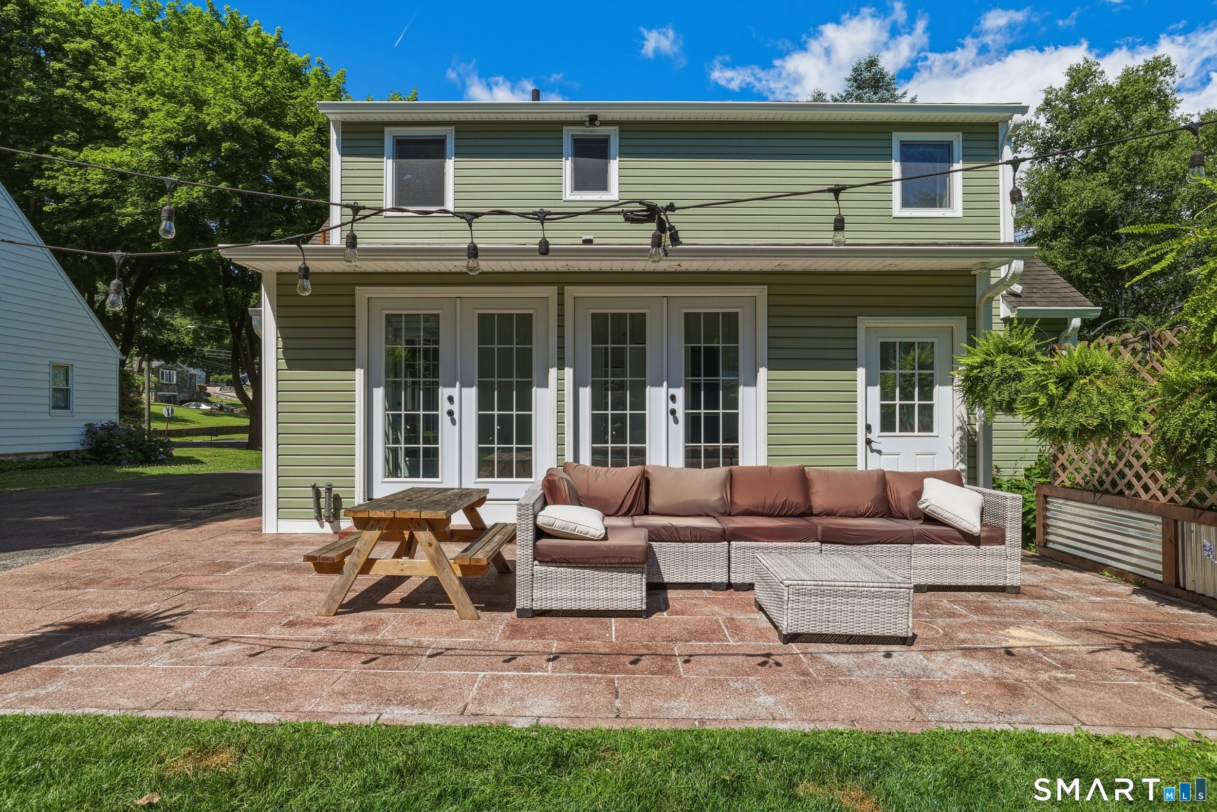 37 Cawley Street