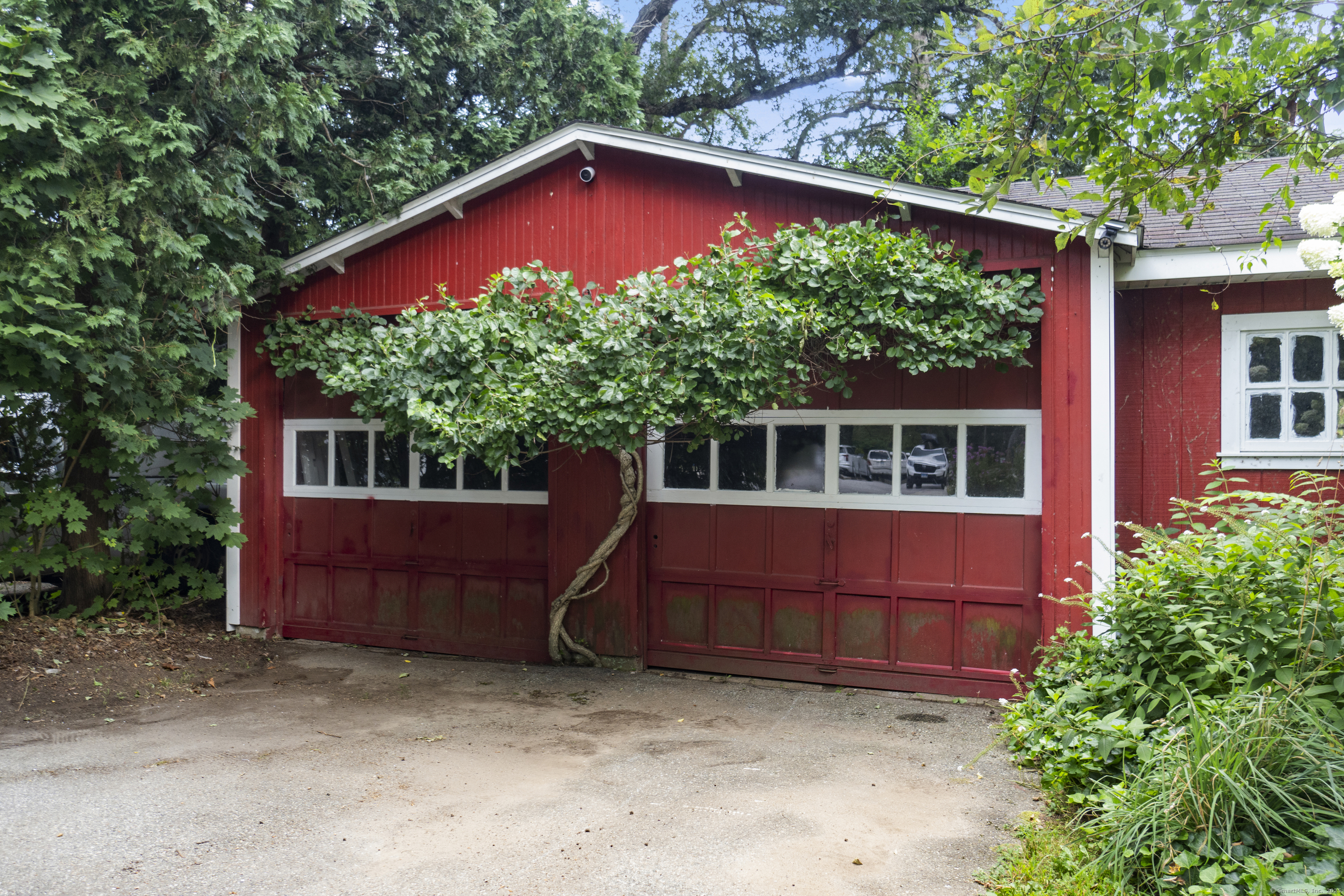 129 Grove Street