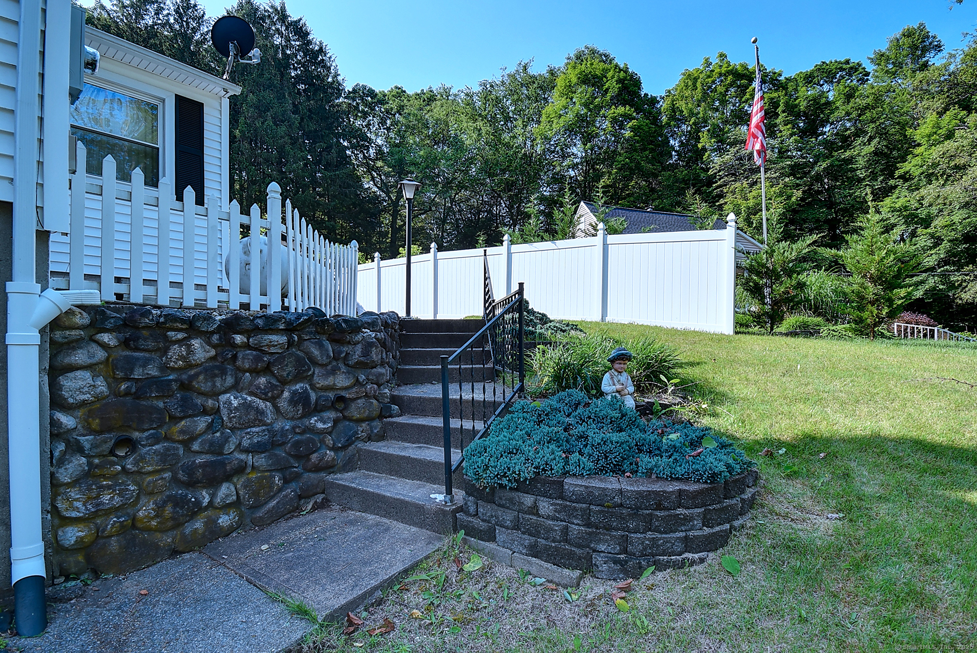 673 May Street