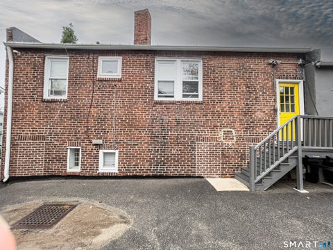 Multifamily For Rent - 18 Riverside Avenue #2<br/> Westport, CT 06880
