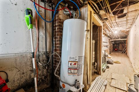 Tiny photo for 28 Hill Street, Waterbury, CT 06704 (MLS # 24145798)