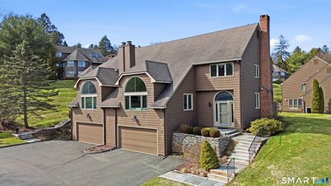 Photo of 11 Saddle Ridge #11, Bloomfield, CT 06002 (MLS # 24161874)