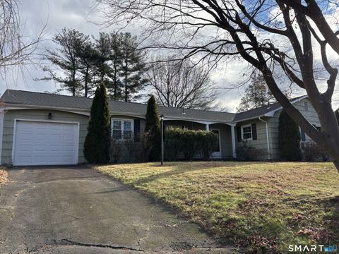 Photo of 74 Summerset Drive, East Hartford, CT 06118 (MLS # 24145942)