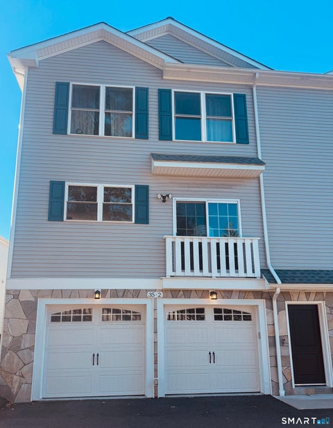 Photo of 35 Terrace Place #2, Stamford, CT 06902 (MLS # 24213054)