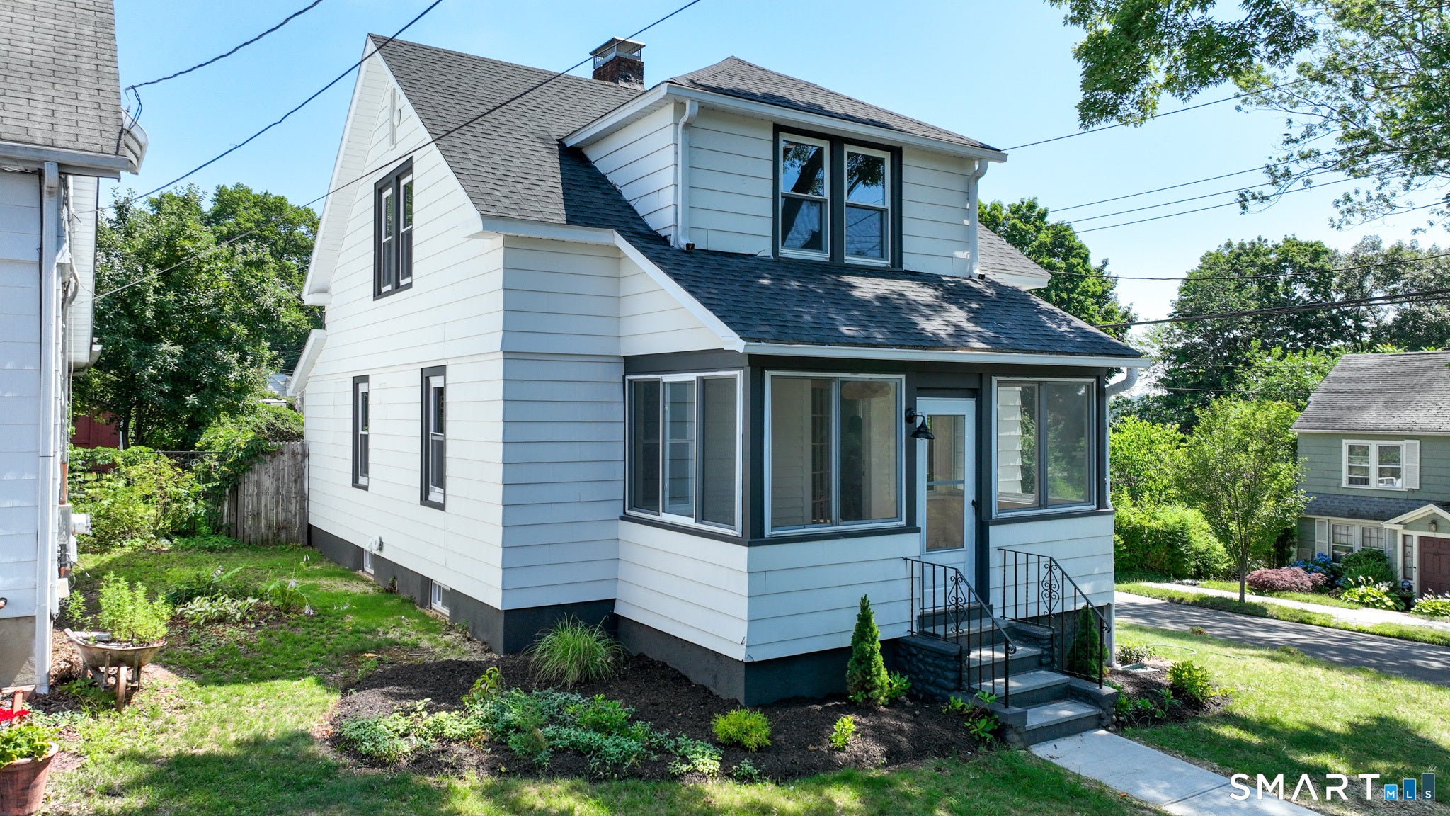 53 Hillcrest Avenue