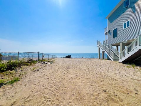 Photo of 36 Botsford Avenue, Milford, CT 06460 (MLS # 24133500)