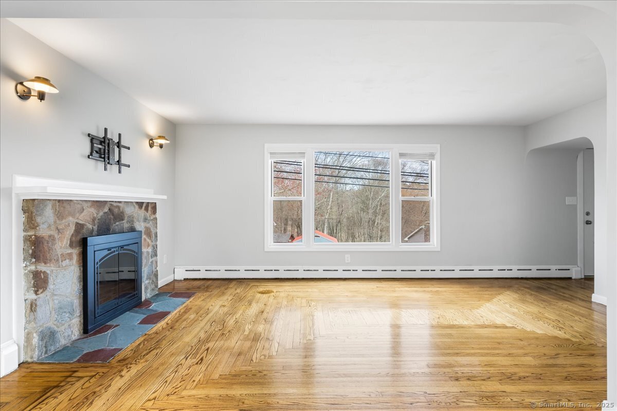 134 Gallivan Lane, Montville, Connecticut image 8