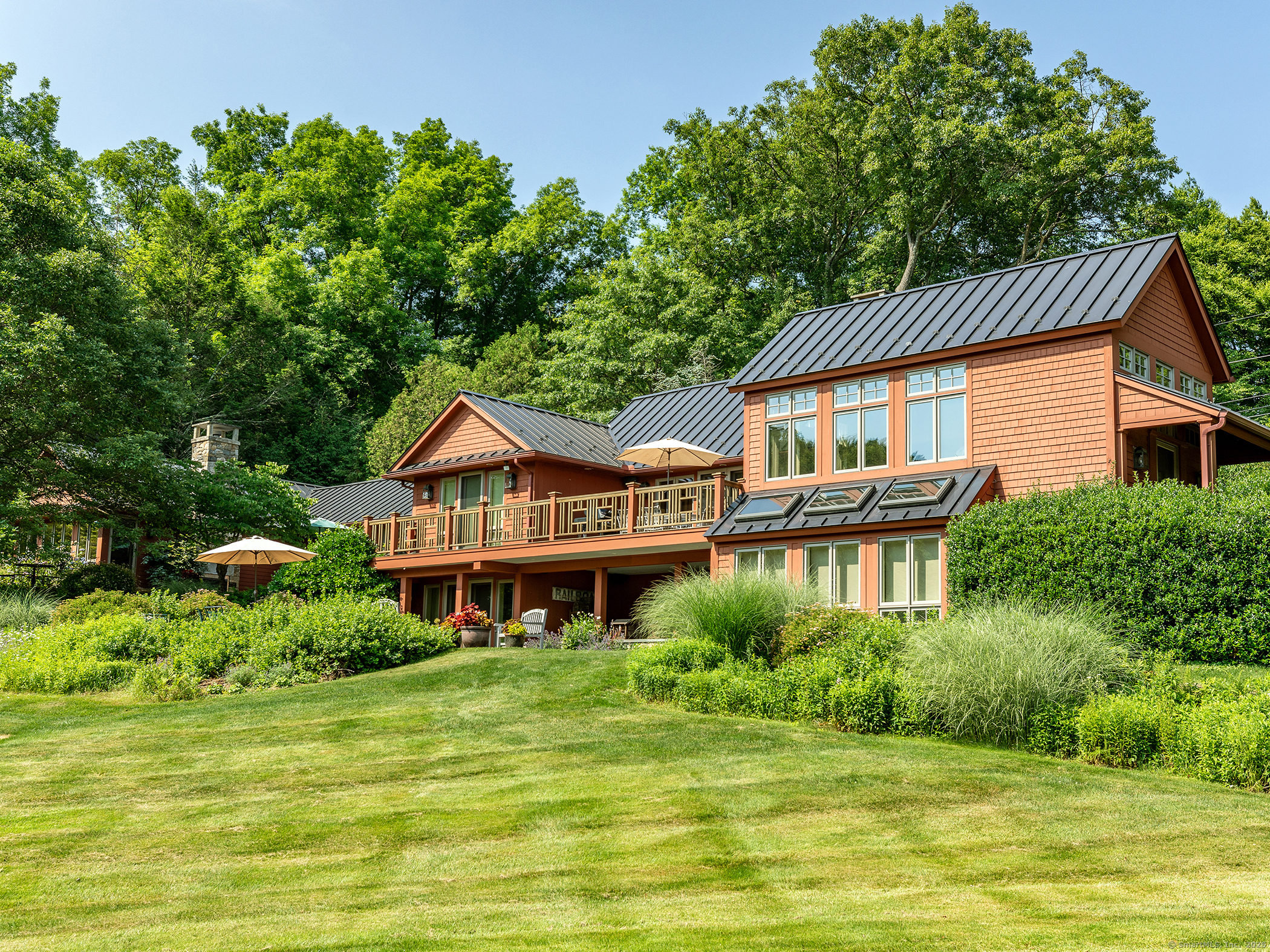 35 Schoolhouse Road