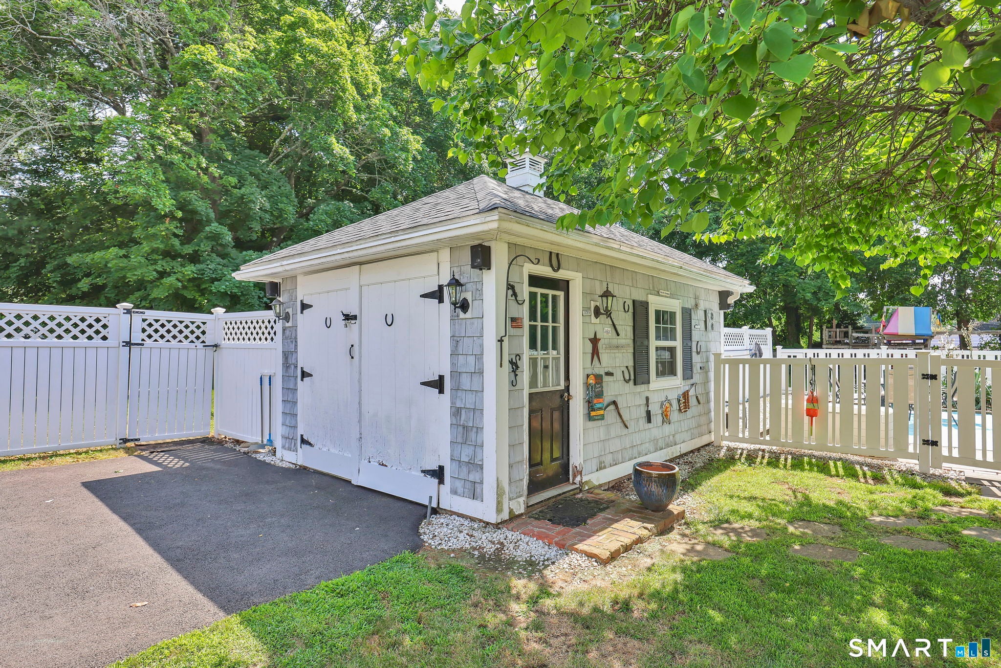 22 Chapin Avenue
