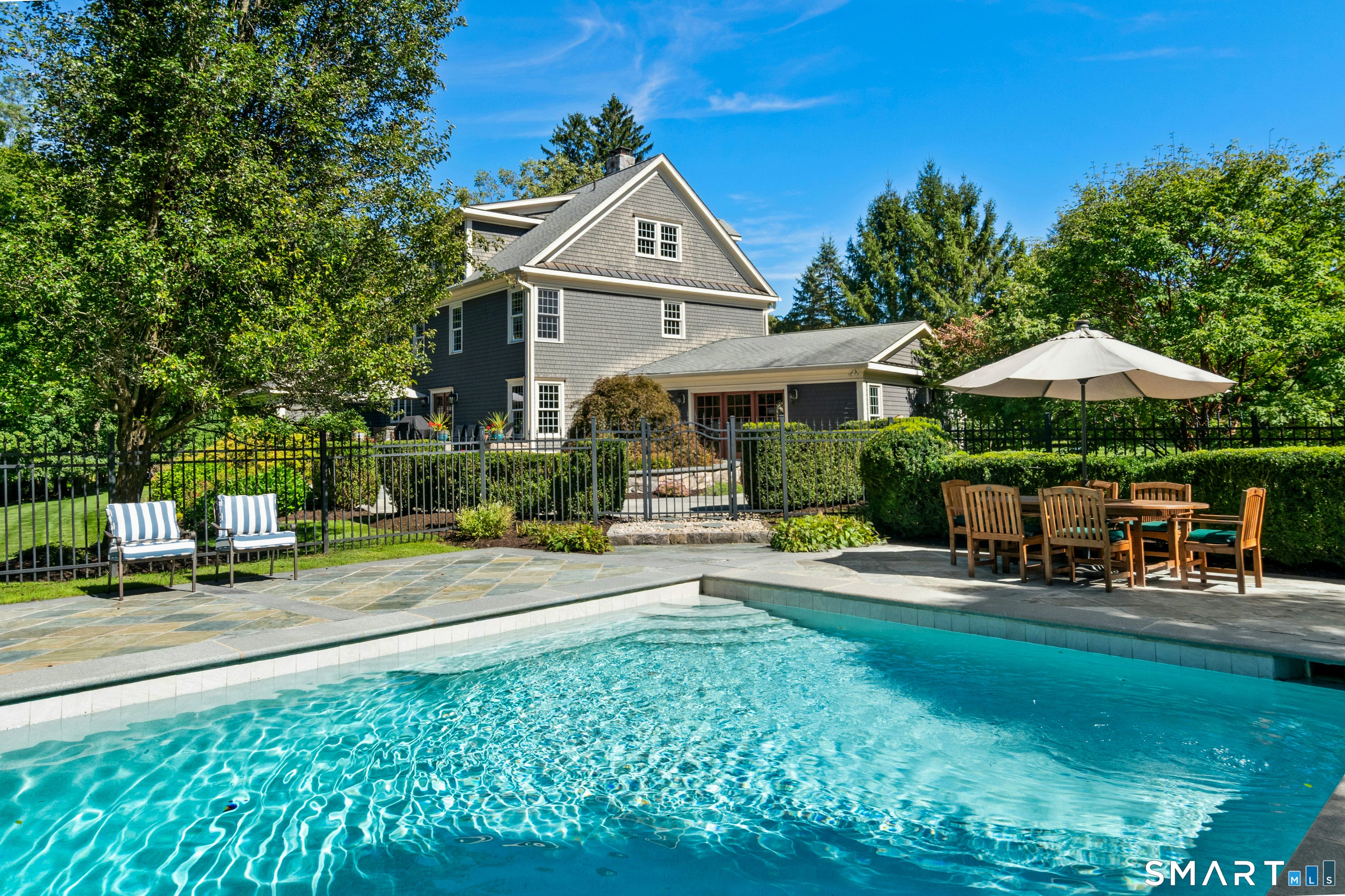 121 Cedar Lane