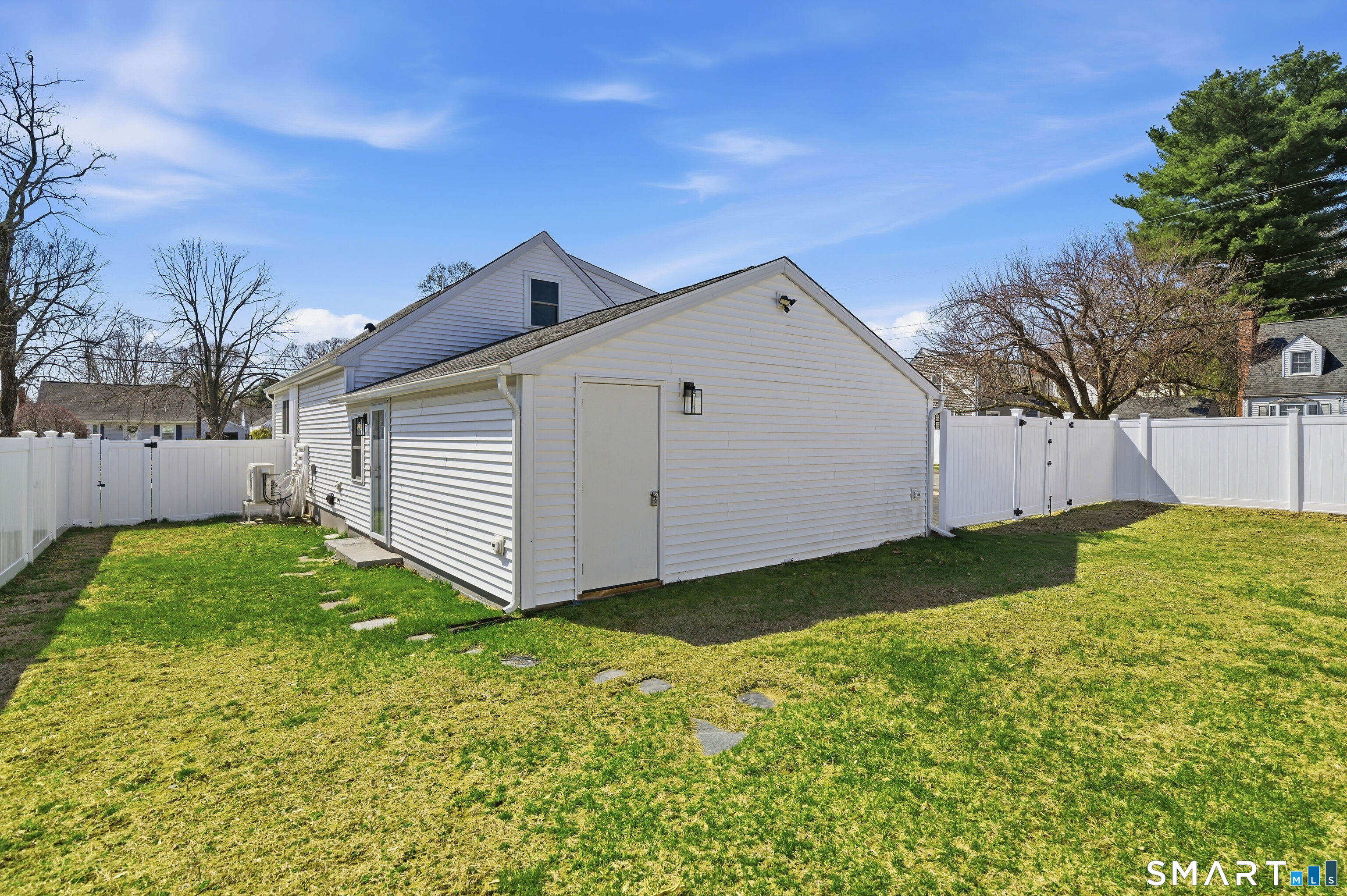 21 Deepwood Drive