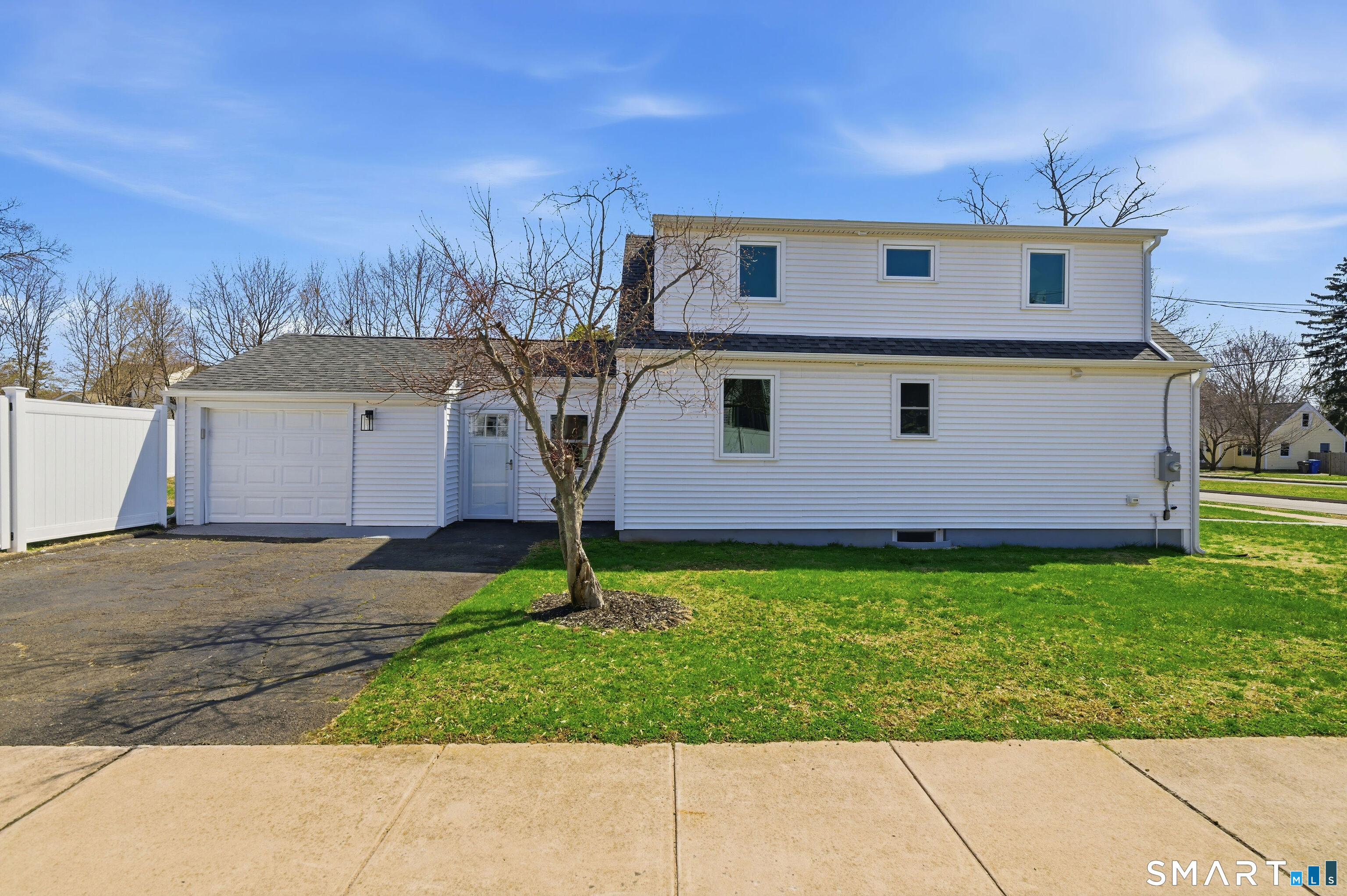 21 Deepwood Drive
