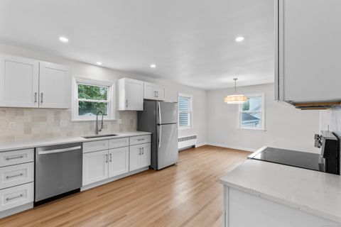 Tiny photo for 58 Jacobs Terrace, Middletown, CT 06457 (MLS # 24133326)