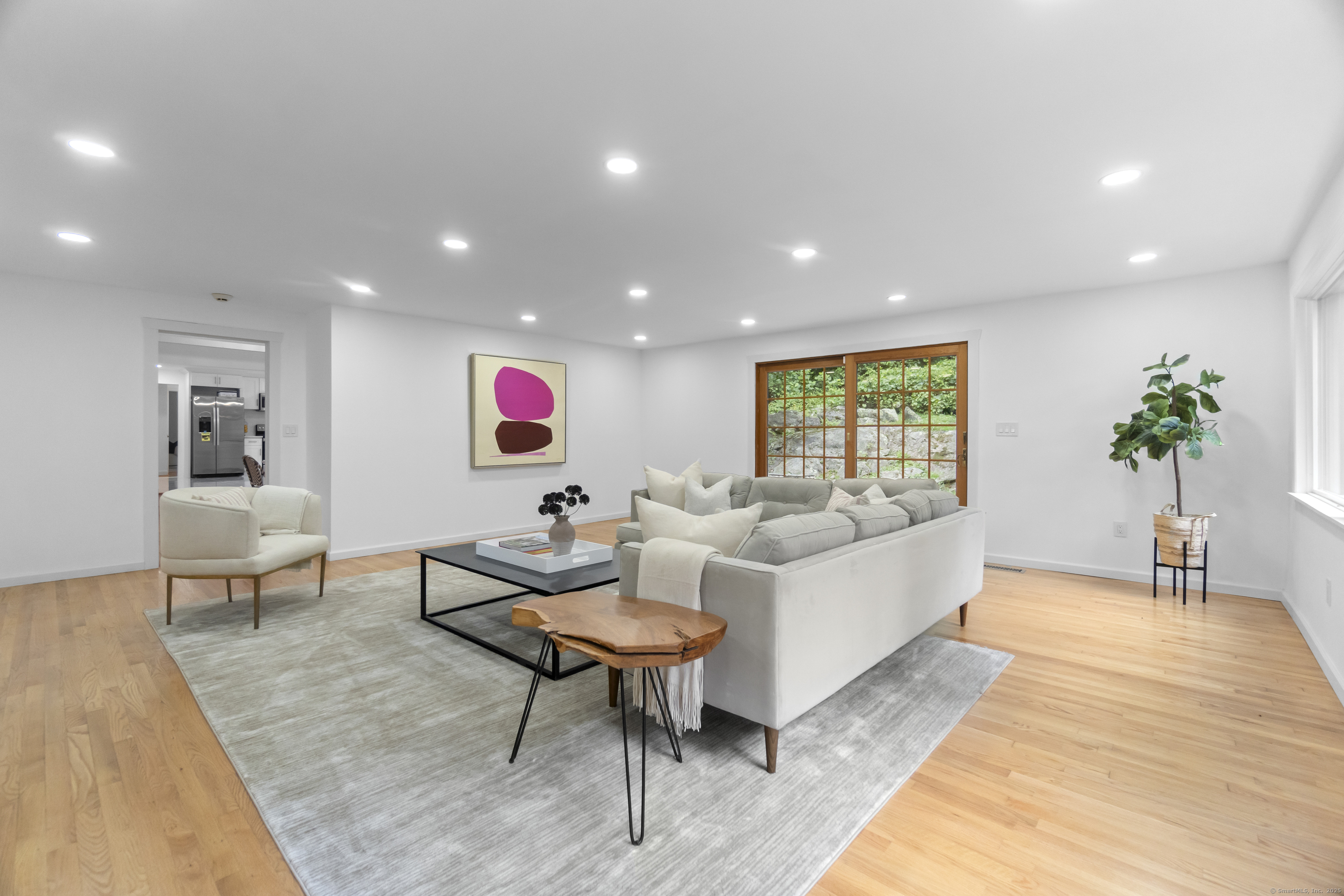 20 Ravenwood Drive