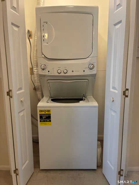 Tiny photo for 462 Glendale Avenue #11, Bridgeport, CT 06606 (MLS # 24166046)