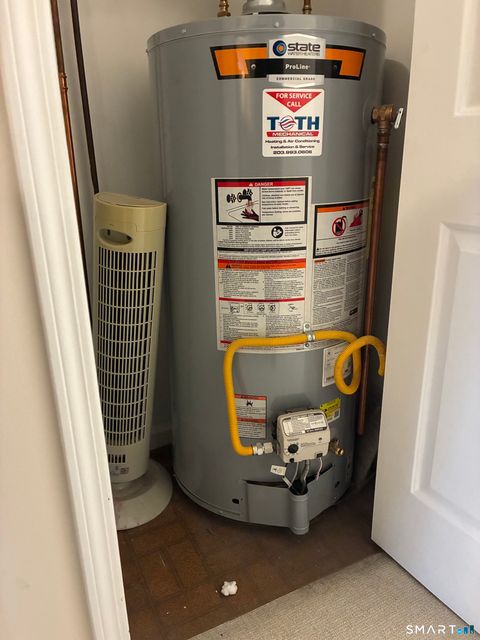 Tiny photo for 462 Glendale Avenue #11, Bridgeport, CT 06606 (MLS # 24166046)