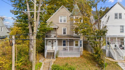 Photo of 48 Dikeman Street, Waterbury, CT 06704 (MLS # 24164308)