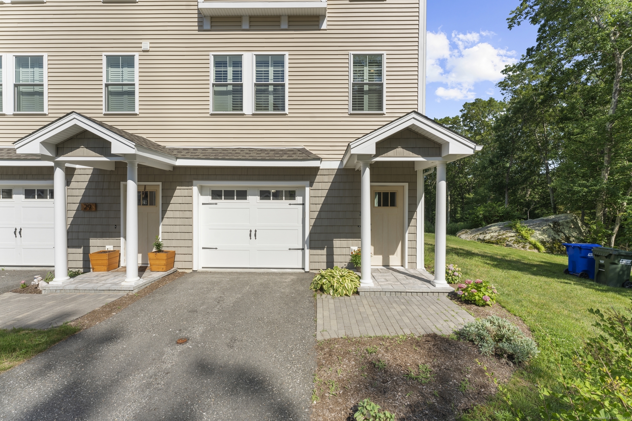 30 Village Crossing 30