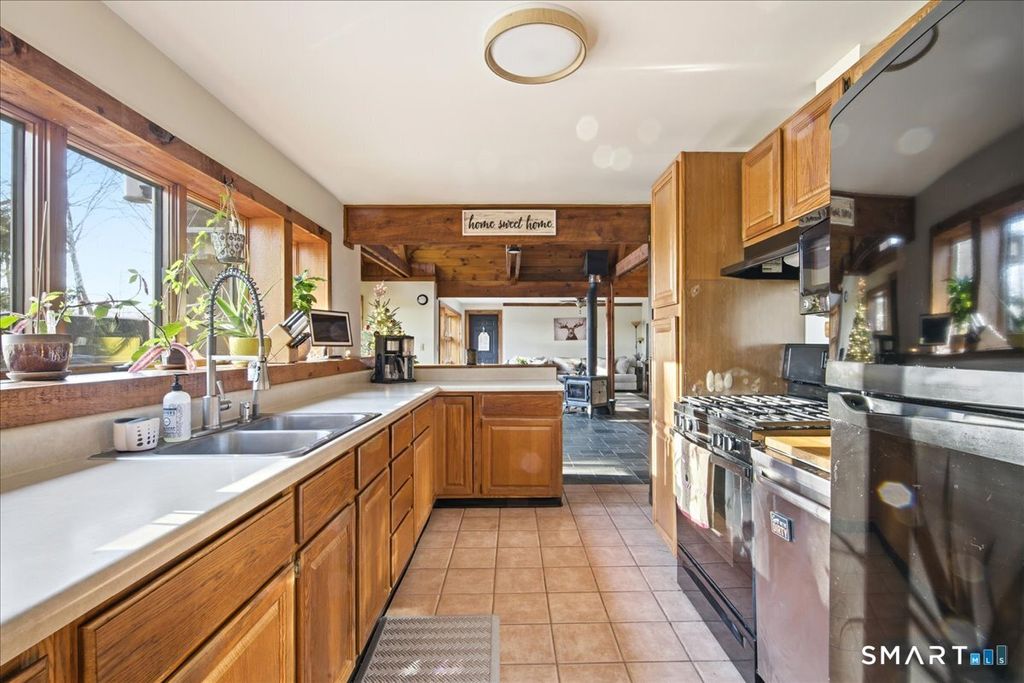 Photo of 60 Sullivan Road, Lisbon, CT 06351 (MLS # 24145826)