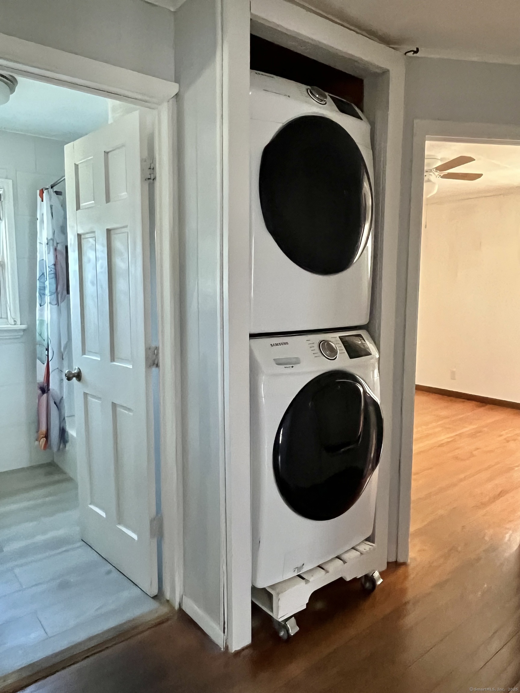 84 Glendale Avenue, Bridgeport, Connecticut image 8