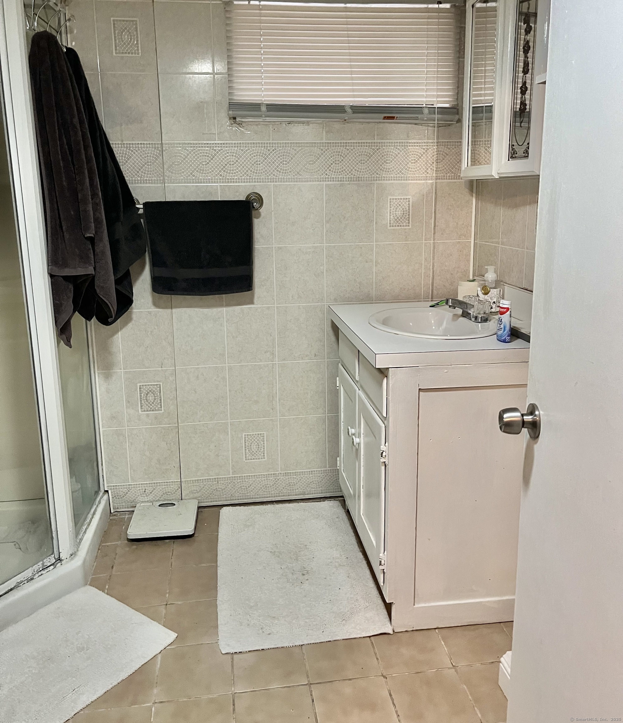 84 Glendale Avenue, Bridgeport, Connecticut image 22