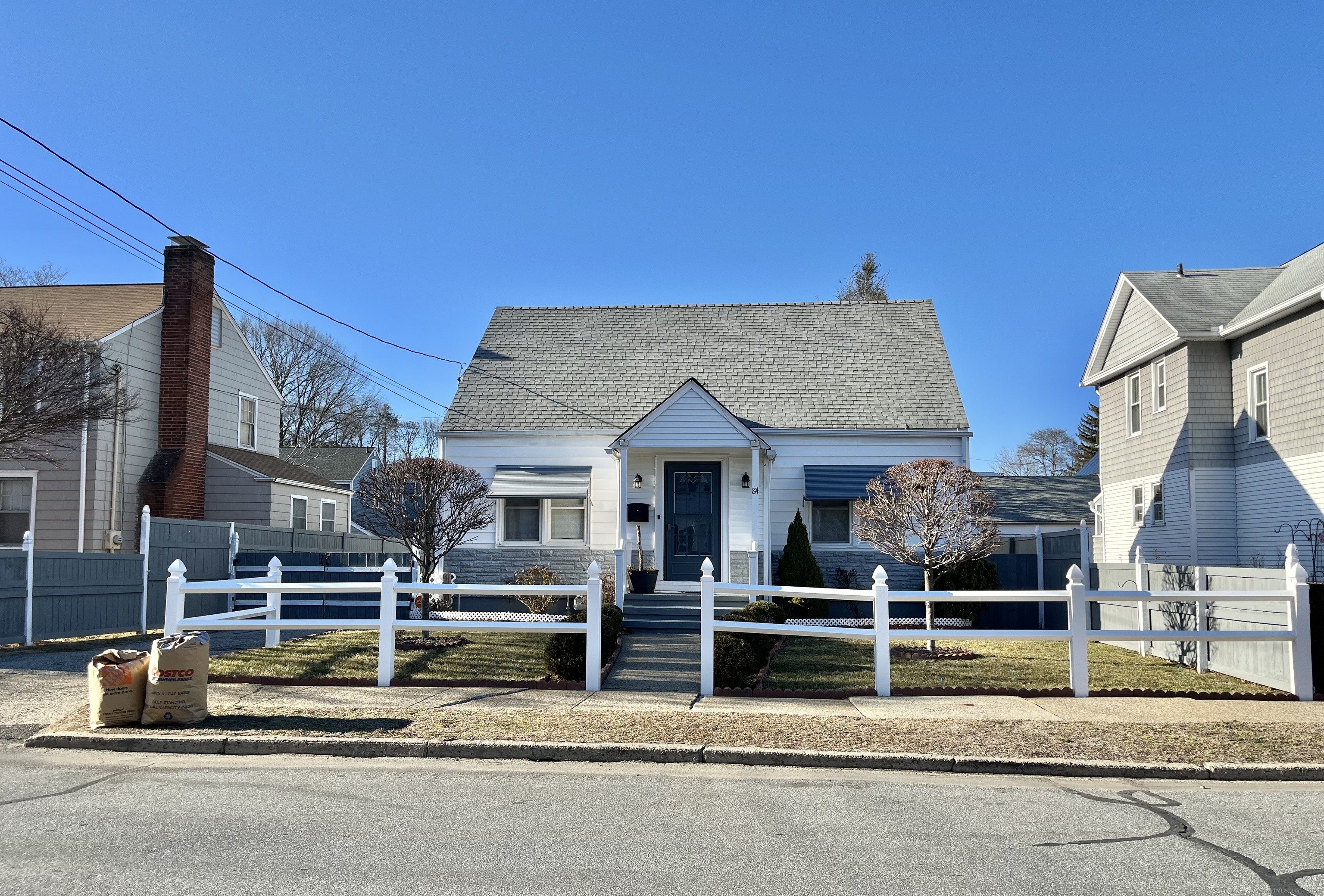 84 Glendale Avenue, Bridgeport, Connecticut image 1