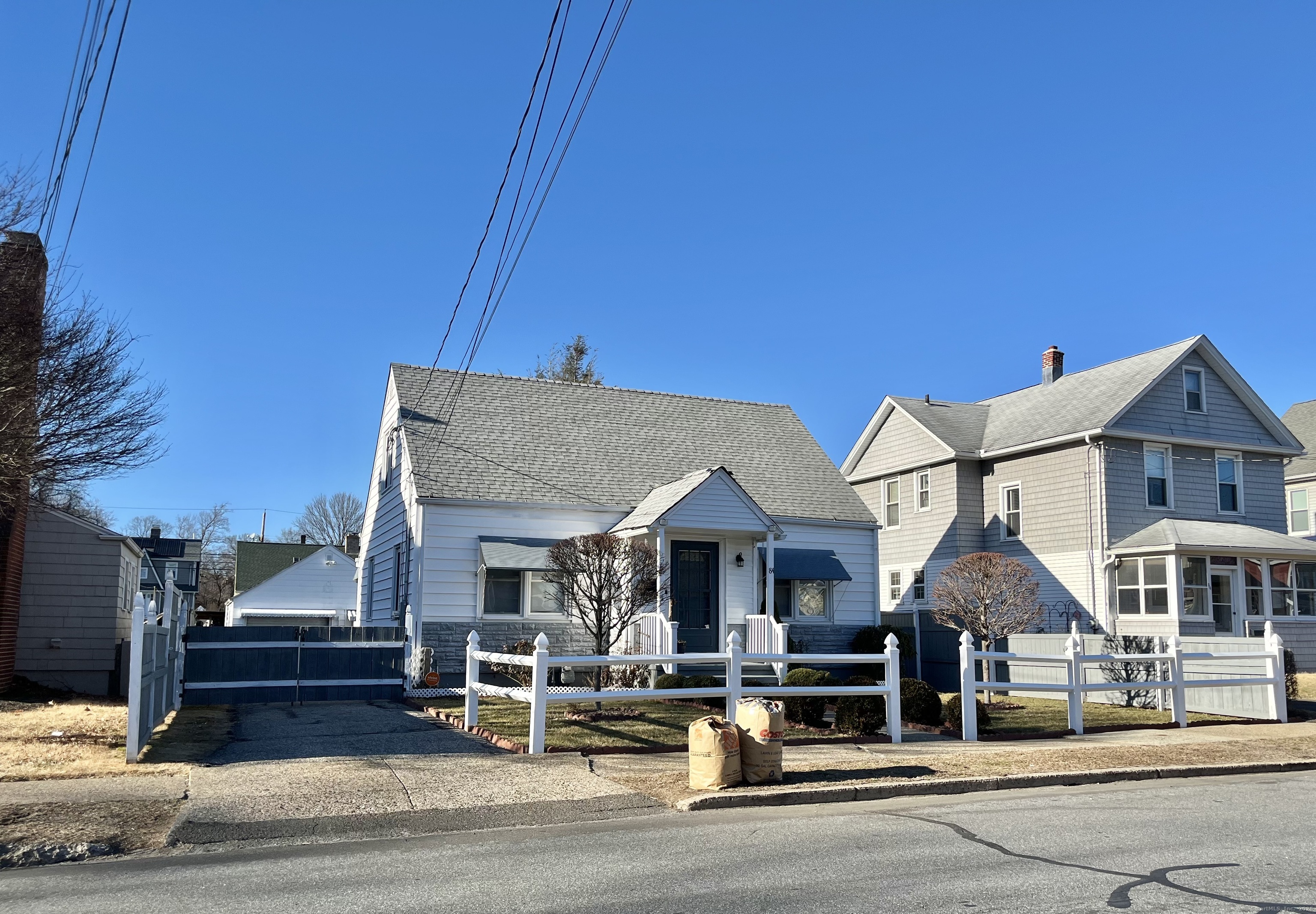 84 Glendale Avenue, Bridgeport, Connecticut image 2
