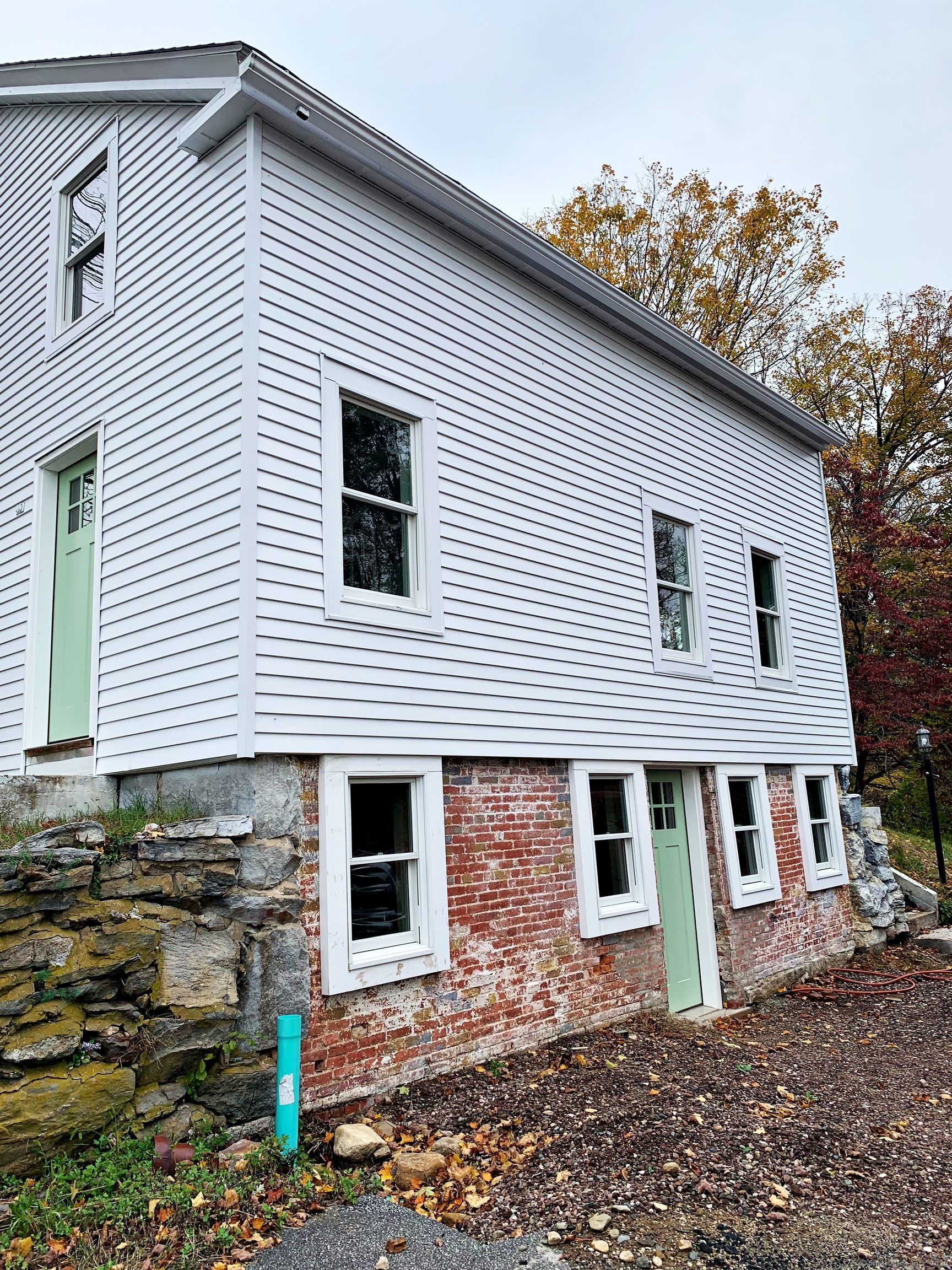 10 Plains Road