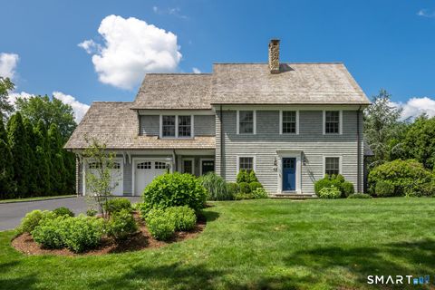Photo of 42 Kimberly Place, New Canaan, CT 06840 (MLS # 24186606)