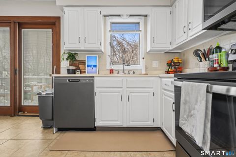 Tiny photo for 29 Toas Street #29, Shelton, CT 06484 (MLS # 24152674)