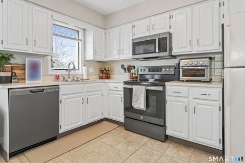 Tiny photo for 29 Toas Street #29, Shelton, CT 06484 (MLS # 24152674)