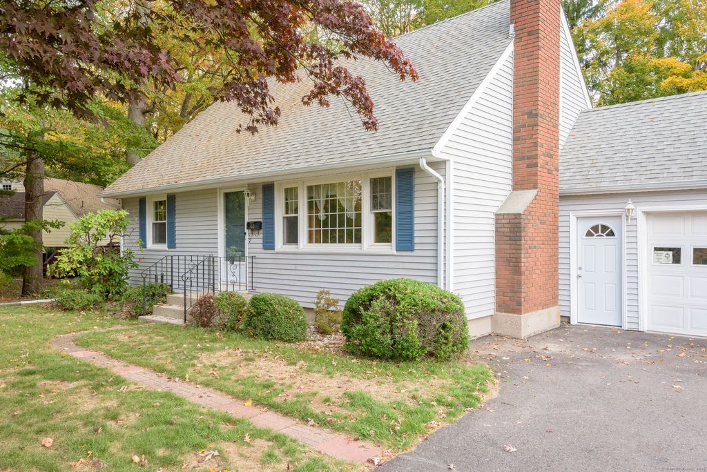 Photo of 88 Rosemary Lane, Bristol, CT 06010 (MLS # 24135088)