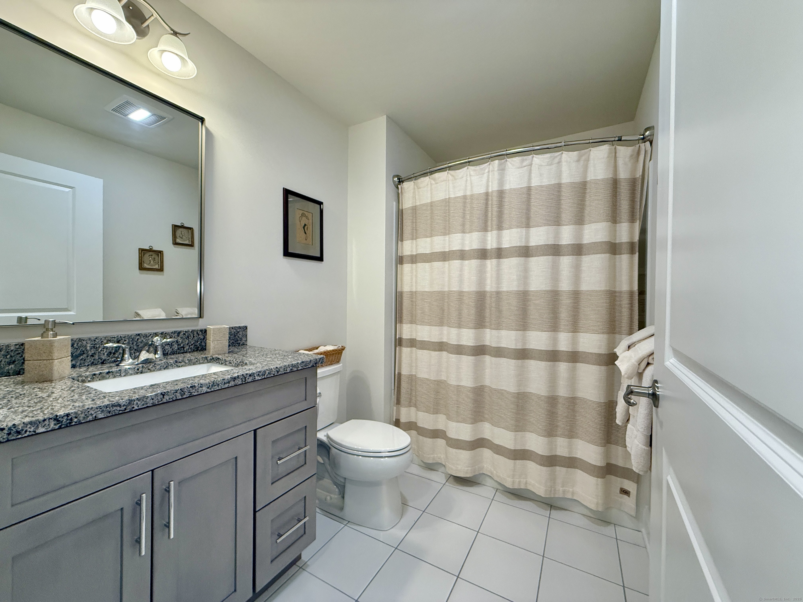 17 Bayberry Court #17, Beacon Falls, Connecticut image 30