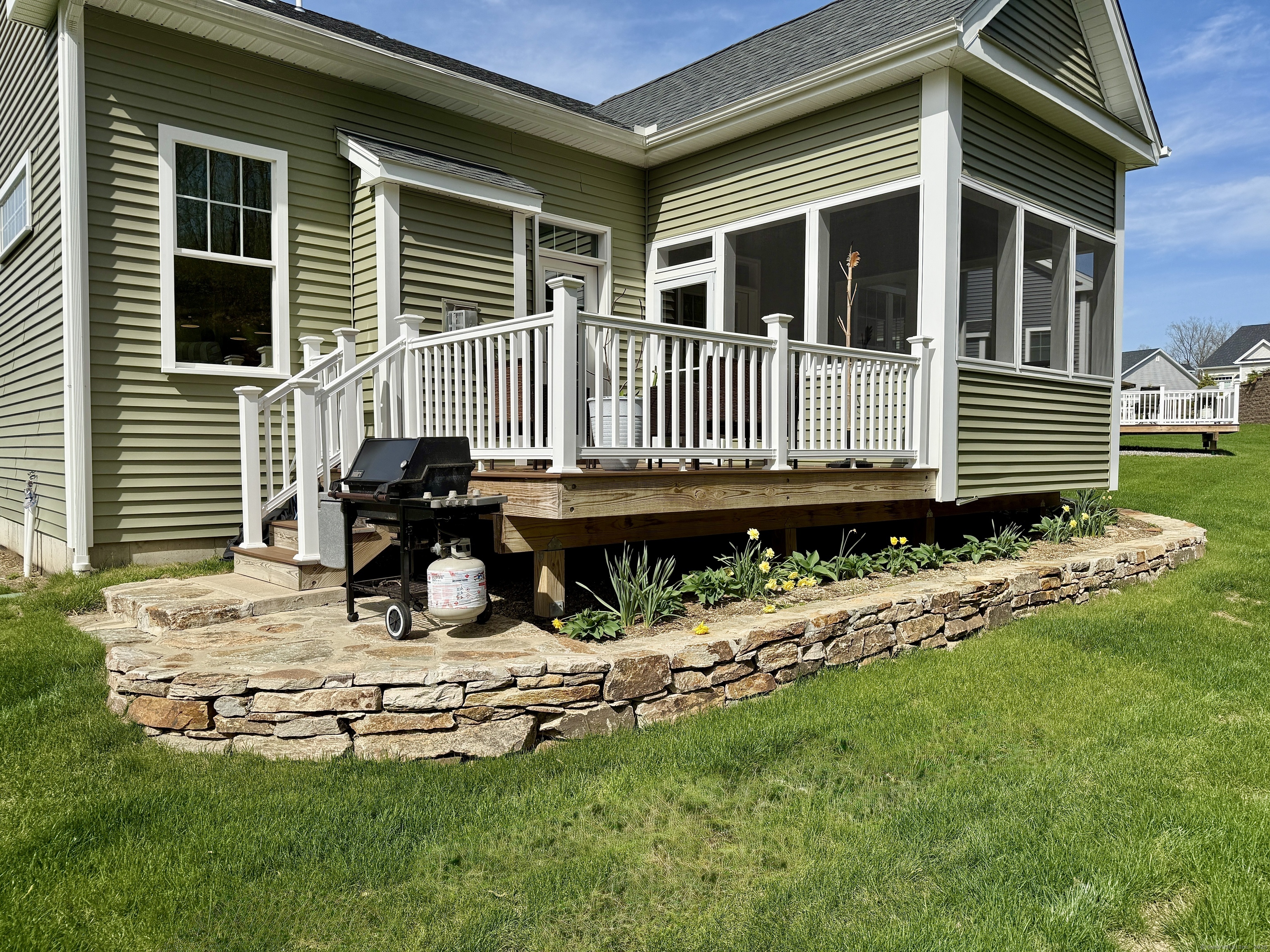17 Bayberry Court #17, Beacon Falls, Connecticut image 35
