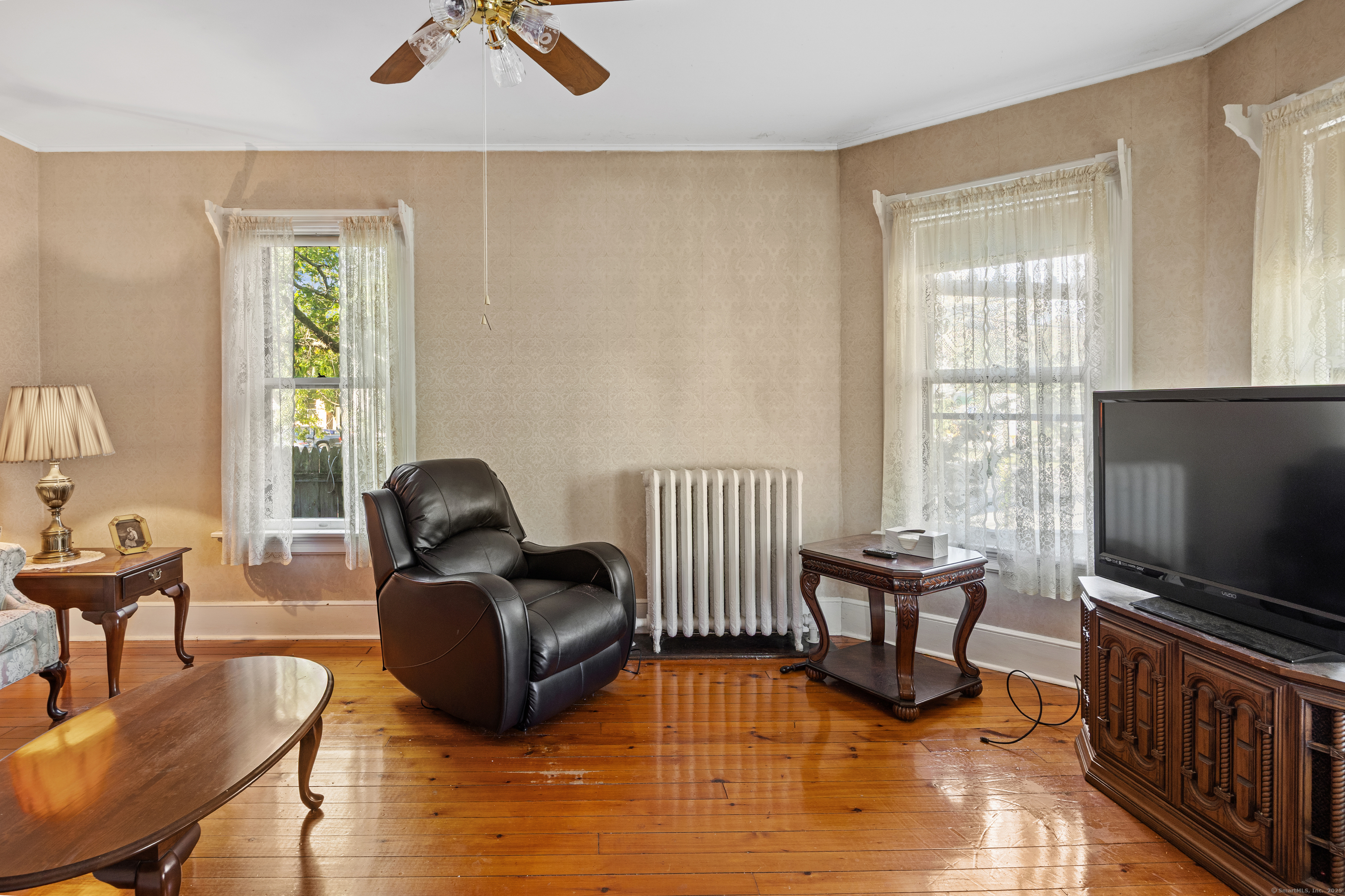 116 East Pearl Street