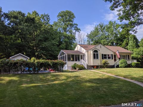 Photo of 17 Gray Street, Monroe, CT 06468 (MLS # 24187093)