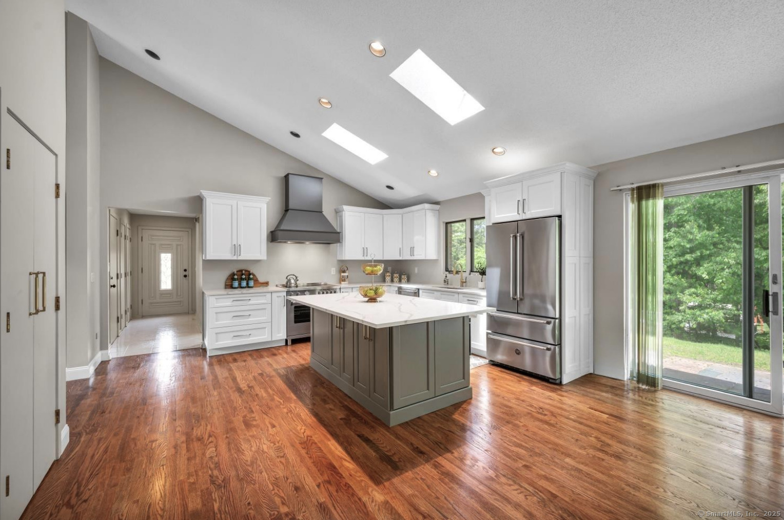 16 Timber Hill Road