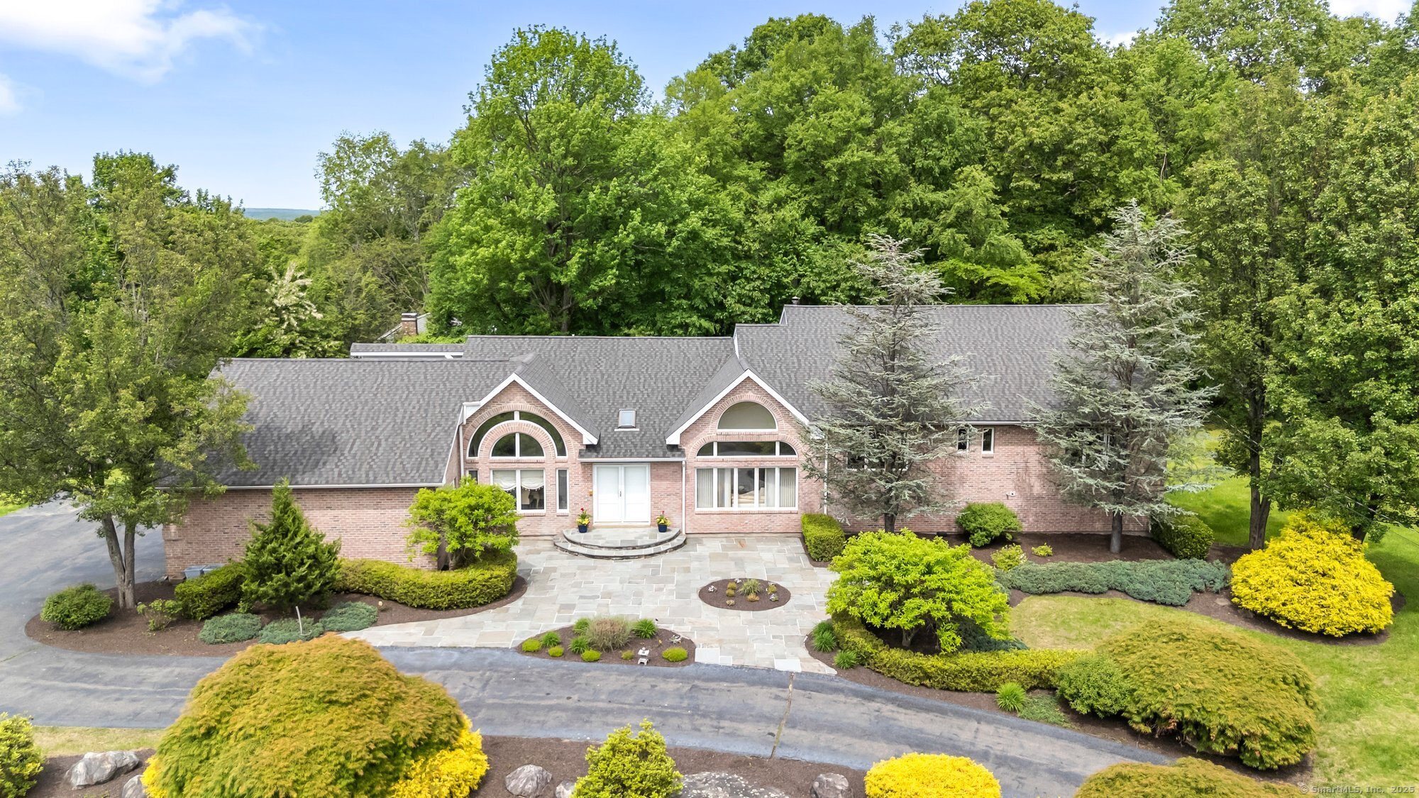 16 Timber Hill Road, Prospect, Connecticut image 1