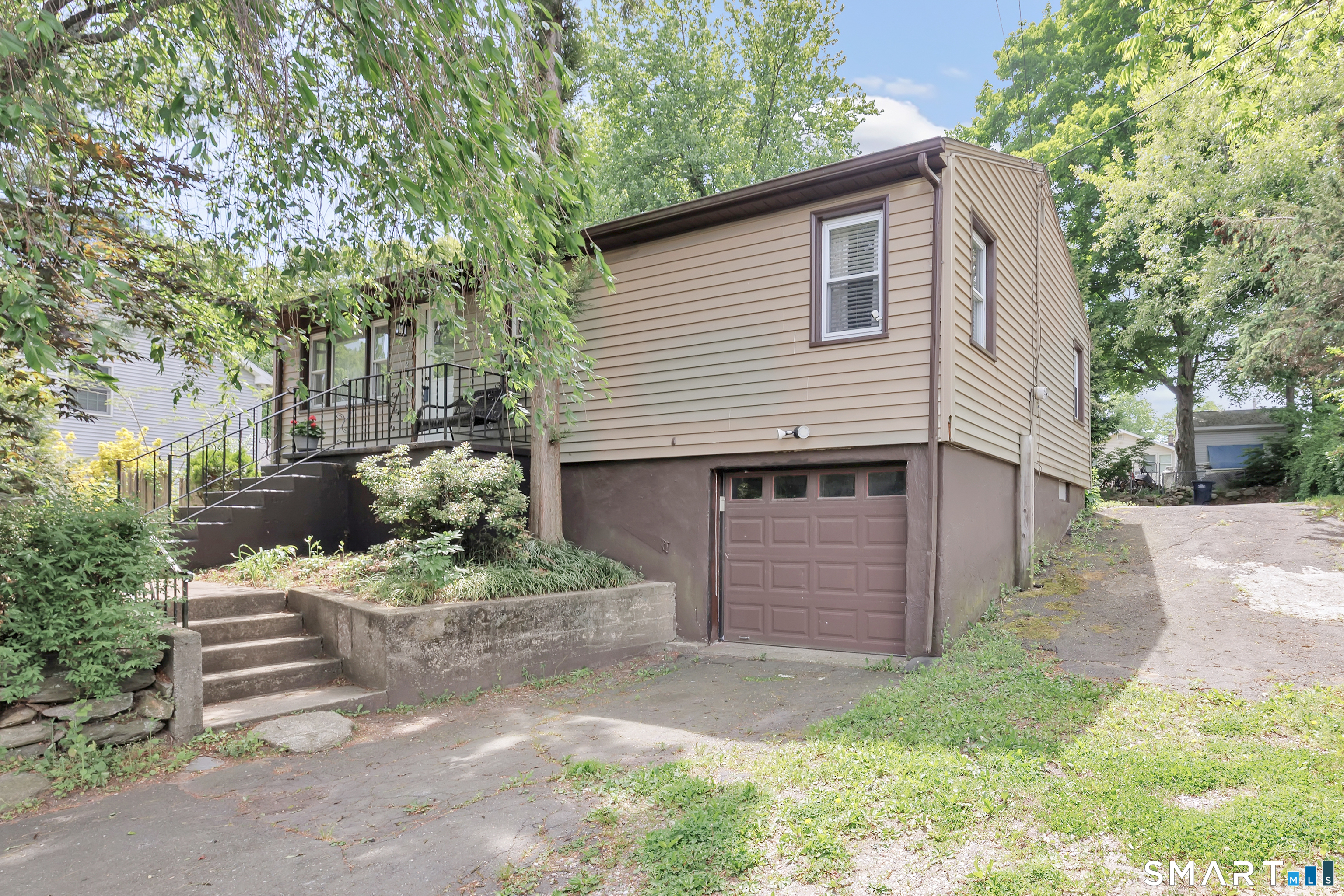 242 Marshall Lane