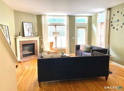 Tiny photo for 11 Trout Brook Circle #11, Newtown, CT 06470 (MLS # 24189978)