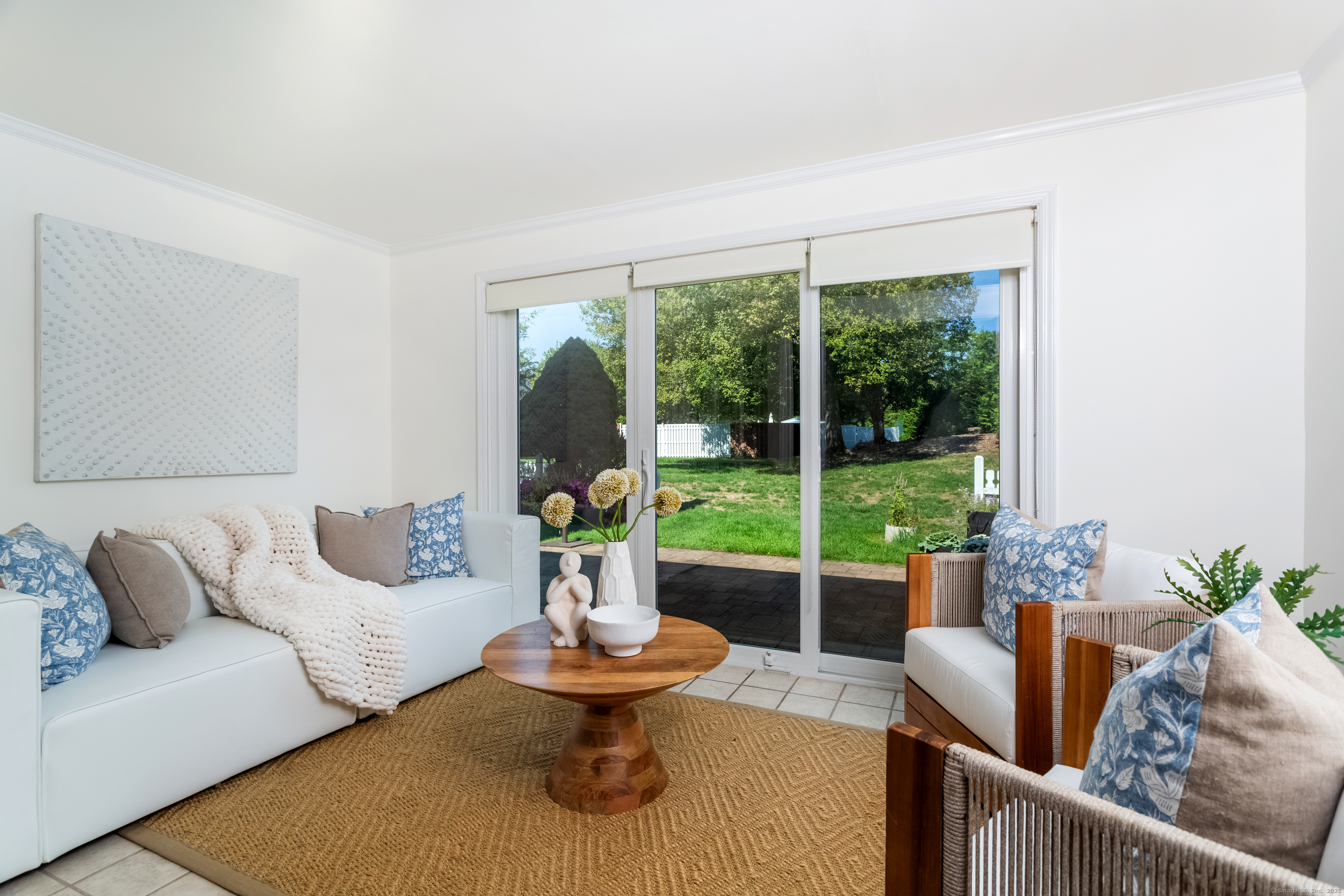 Westport, Connecticut 06880, United States, 2 Bedrooms Bedrooms, ,3 BathroomsBathrooms,Residential,Active,210564